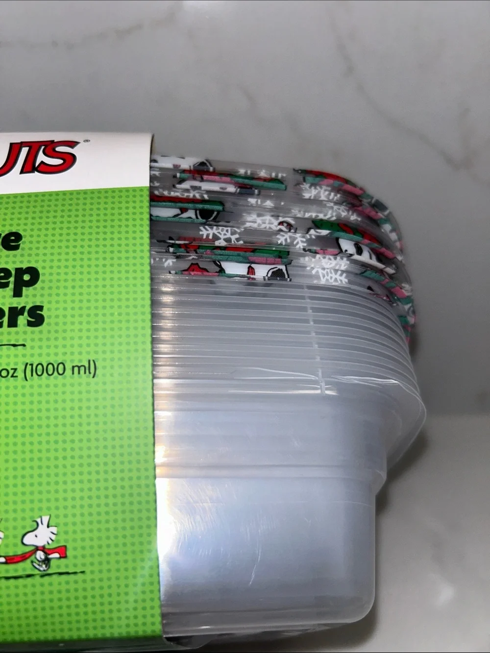 Peanuts Snoopy Christmas Sweater Weather Meal Prep Containers - 20 Pieces